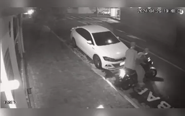 Polícia Civil tenta identificar ladrões que furtaram moto em Apucarana
